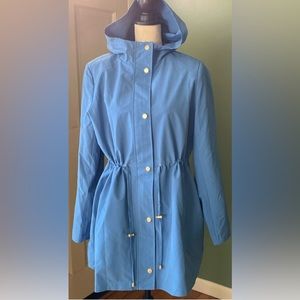 Dennis Bazzo ligth blue rain hooded career casual jacket, size M